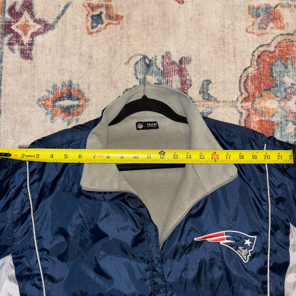NFL Official Patriots Fleece Lined Windbreaker, Quarter Zip, Reversible - Picture 4 of 8